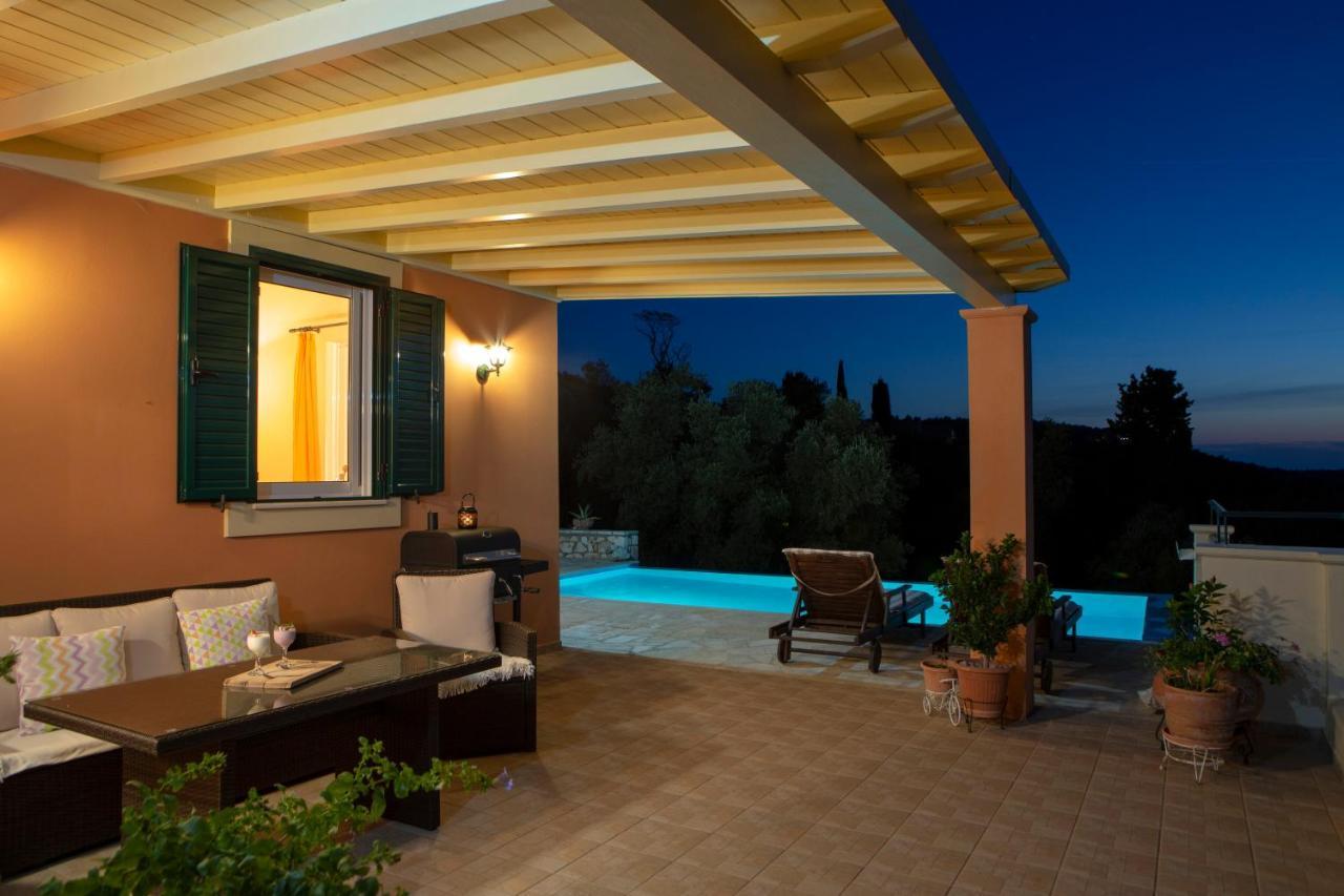 Villa Belvedere Rosa Tsoukalades Exterior photo